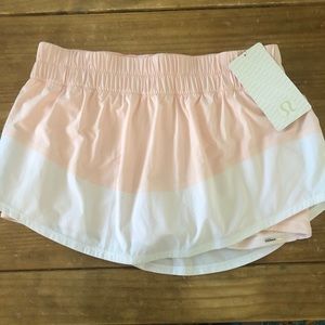 Lulemon exercise shorts women’s size 10